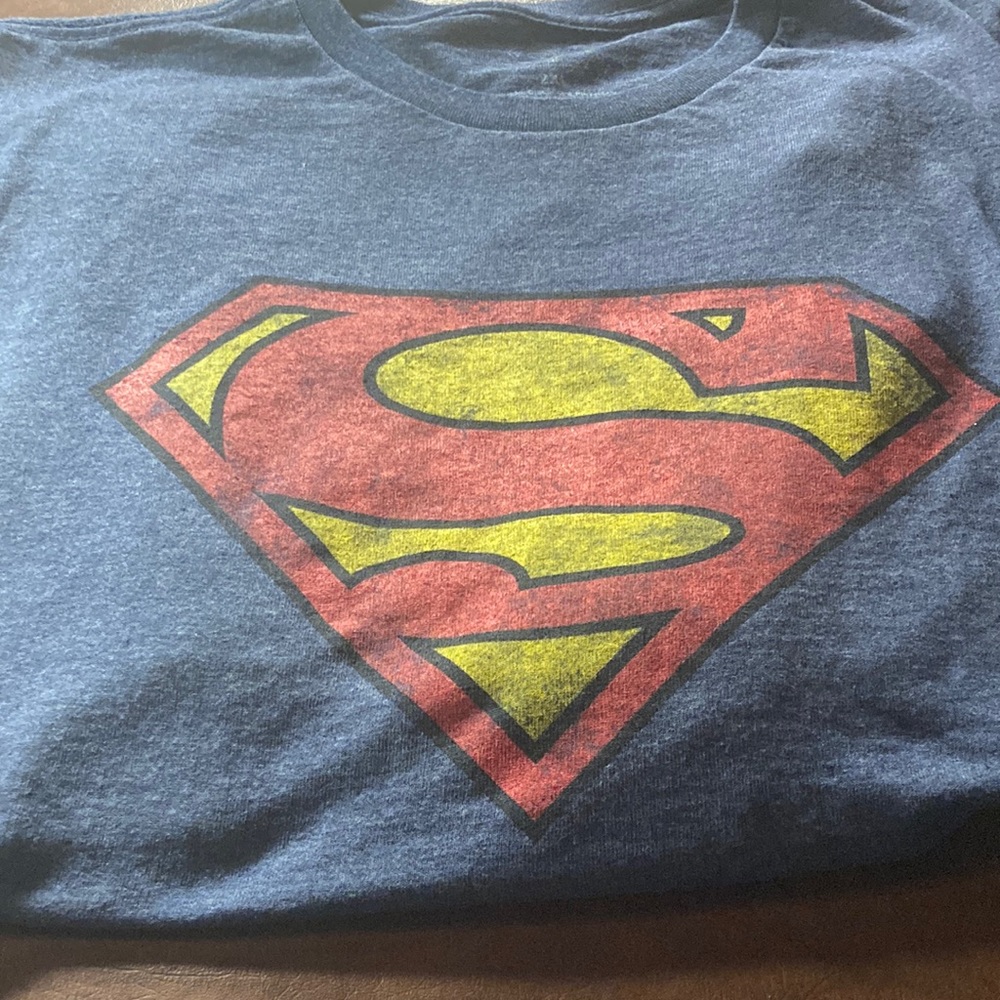 Vintage Superman shirt. Large logo on front.  In good condition.  Size XXL